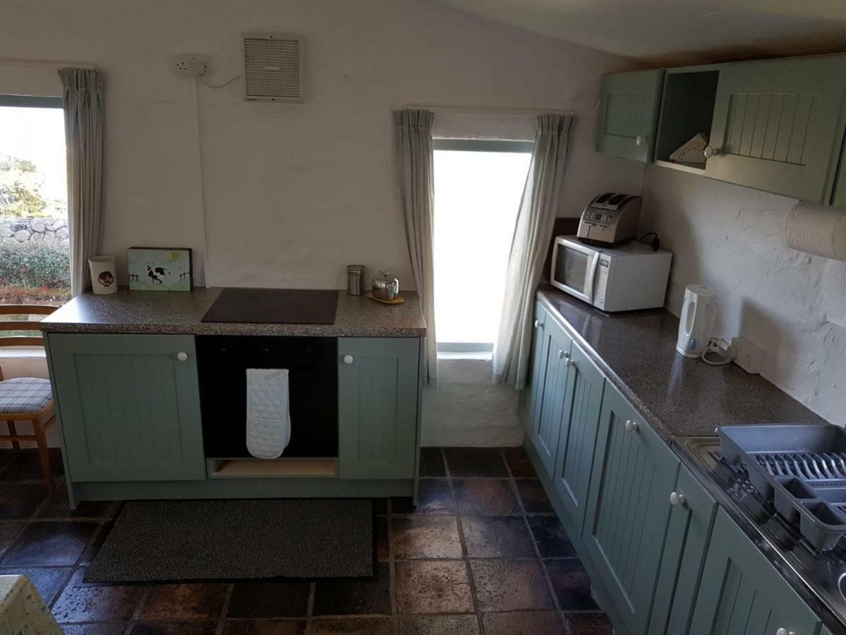 Stunning Views At Ballagh Cottage Newcastle Newcastle  Exteriér fotografie