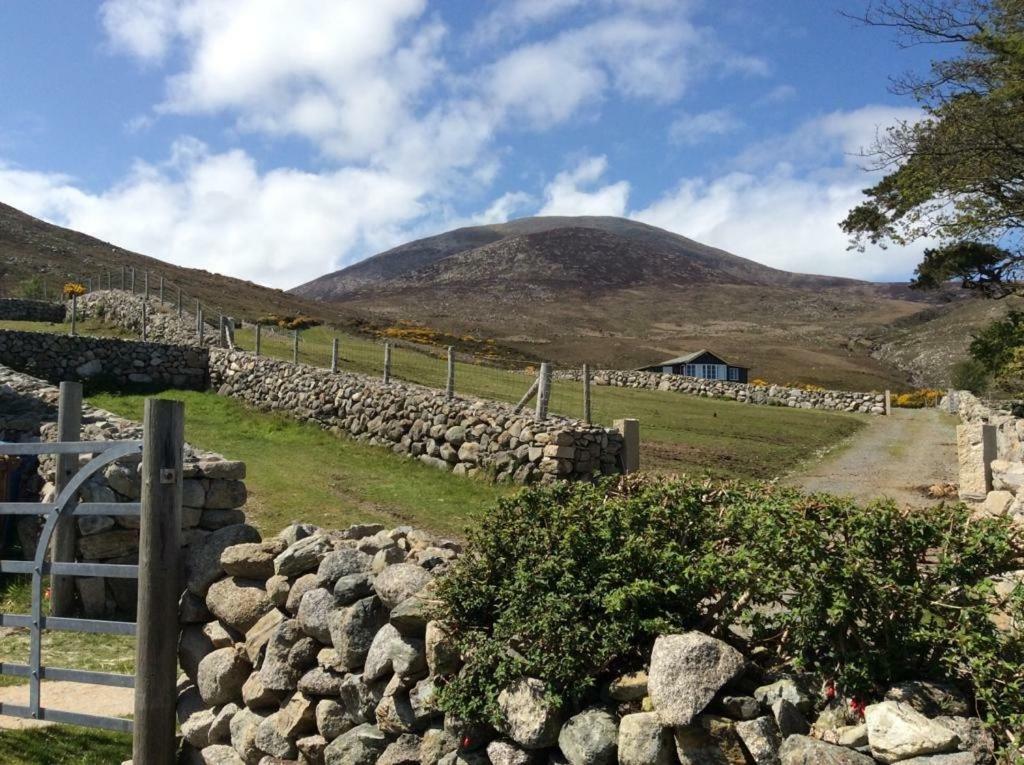 Stunning Views At Ballagh Cottage Newcastle Newcastle  Exteriér fotografie
