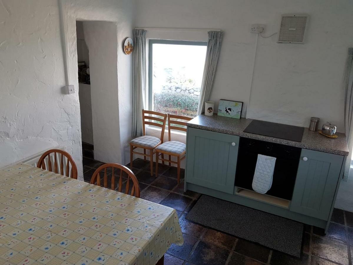 Stunning Views At Ballagh Cottage Newcastle Newcastle  Exteriér fotografie